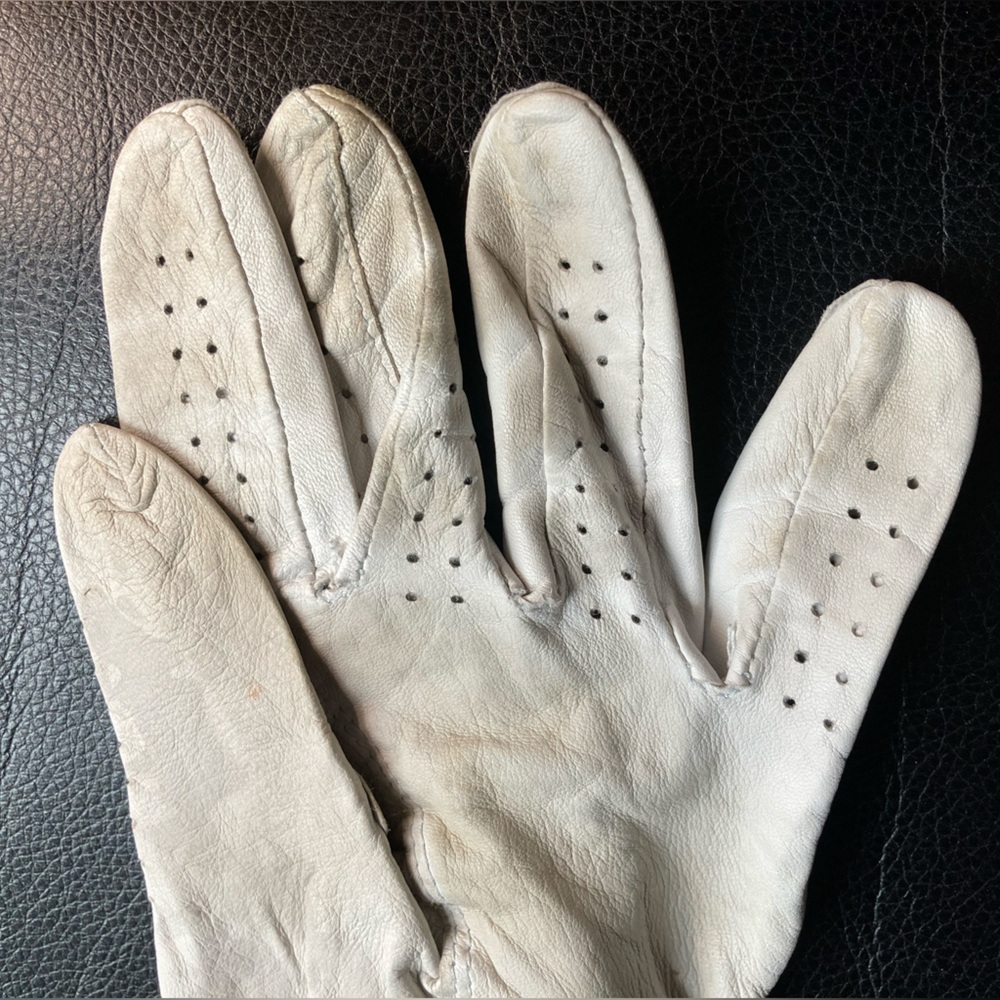 FootJoy StaSof Performance Leather Left Hand Golf Glove - Picture 9 of 10